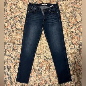 Women’s Kancan mid rise frayed cropped kick out jeans